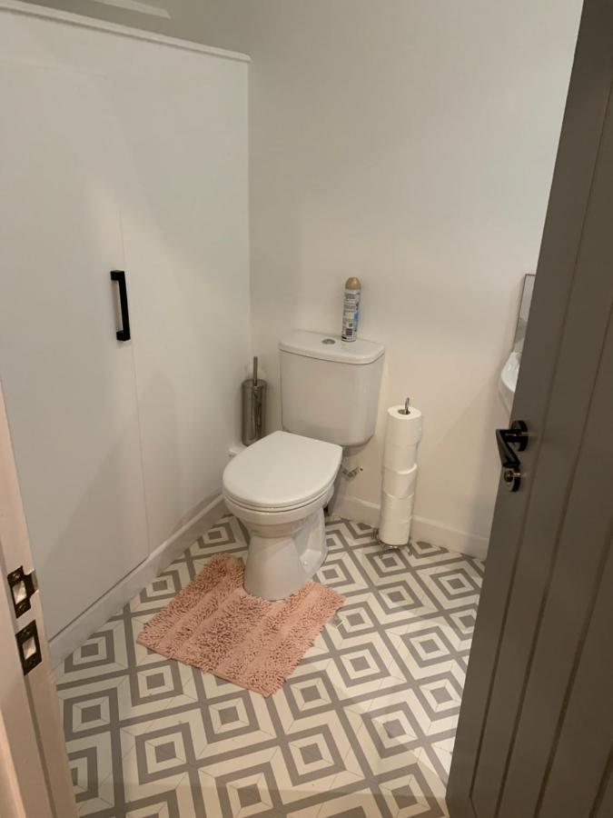 City Blessed Apartment 4 With Free Parking Норт-Шилдс Экстерьер фото